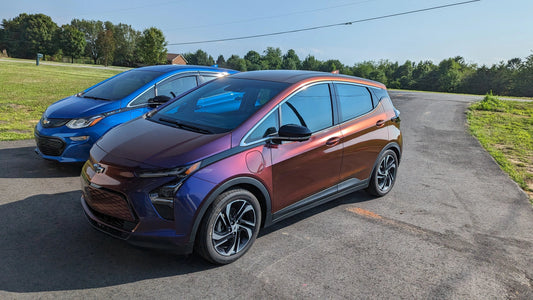 Wrapping mobil Chevrolet Bolt EV