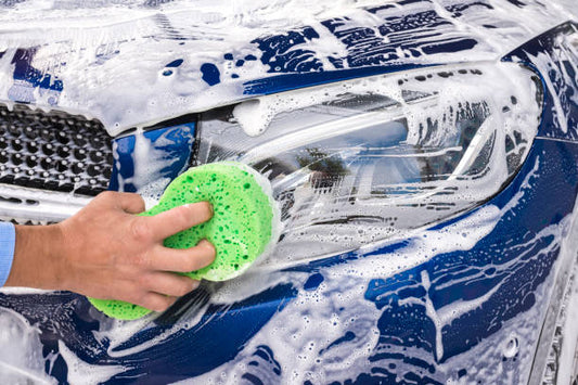 apakah wrapping mobil aman di cuci