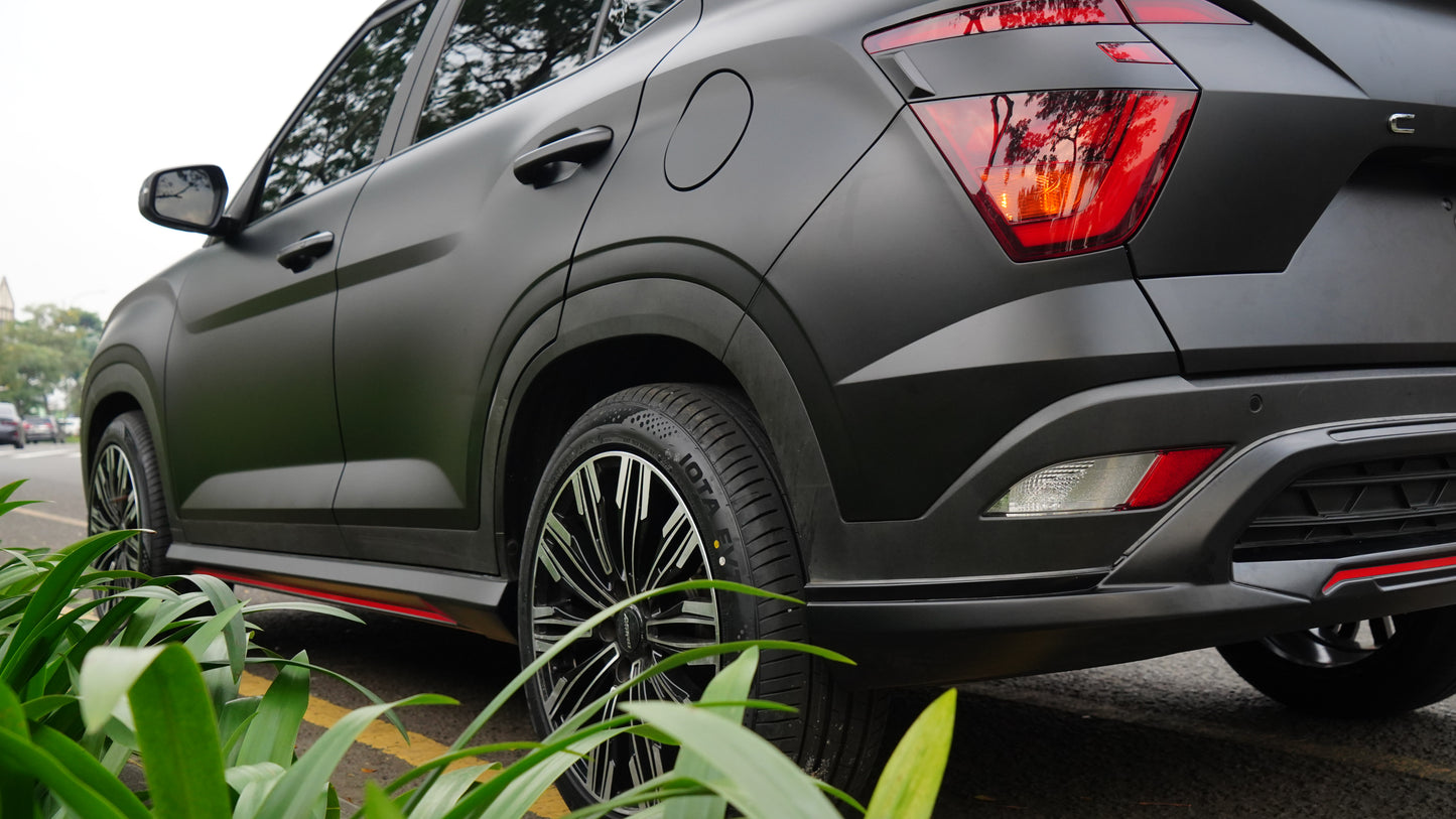 Wrapping Mobil Hyundai Creta Matte Black