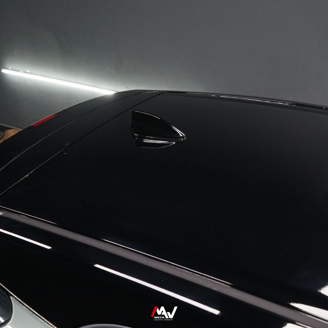 Jasa Wrapping Stiker Jakarta: Mengubah Tampilan Mobil Anda dengan Two Tone Raize