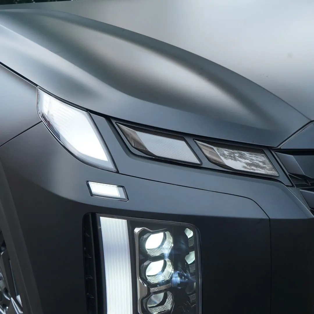 Jasa Pemasangan Wrapping Stiker Hyundai Palisade Hitam Doff | Maxdecal