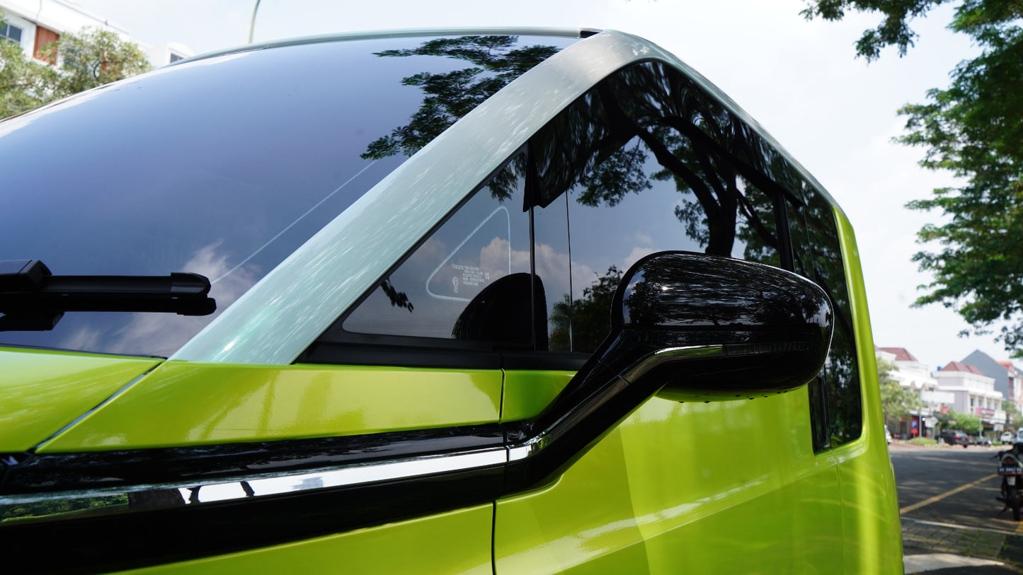 Wrapping Mobil Wuling Air EV Warna Magic Lemon & Aurora White