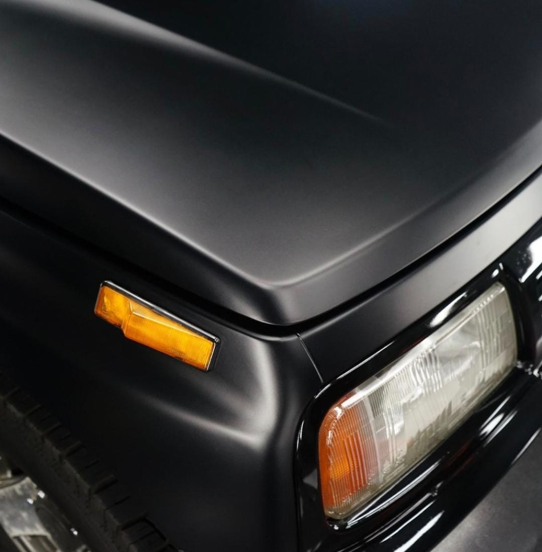 Pemasangan Wrapping Stiker Hitam Doff Suzuki Escudo | Maxdecal