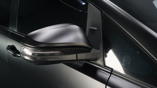 Jasa Wrapping Stiker Jakarta Hitam Doff untuk Toyota Innova