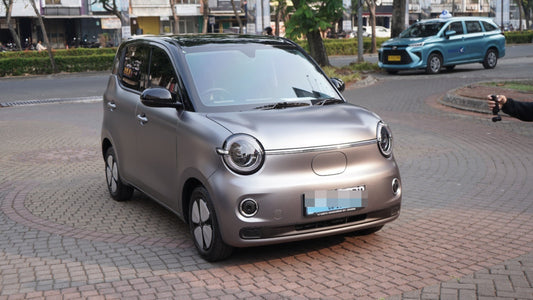 Wrapping Stiker Wuling AIRA EV Satin Gunsmoke Grey Two Tone Black