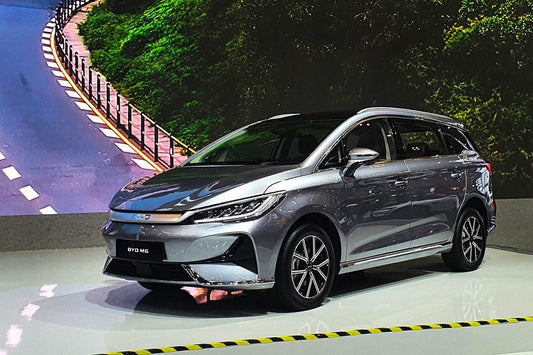 PPF Mobil BYD M6 – Perlindungan Cat Maksimal | Meta Autowrap