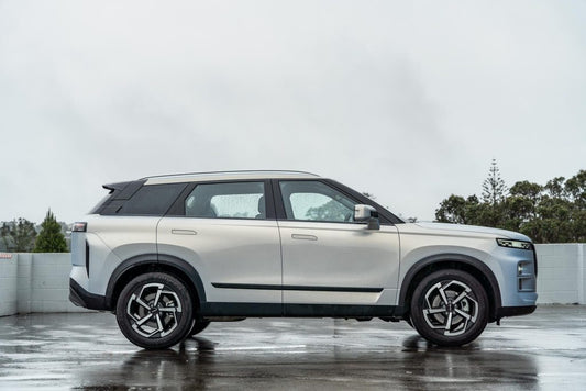 Promo Nano ceramic coating untuk EV & SUV premium Jaecoo J7 SHS harga terbaik di Meta Autowrap