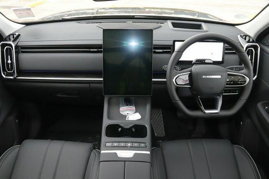 PPF dashboard & konsol tengah Jaecoo J7 SHS tampilan premium – Meta Autowrap