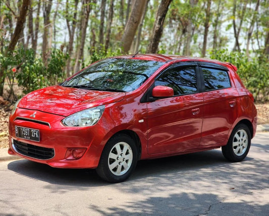 Pemasangan Wrapping Stiker Mitsubishi Mirage GLS