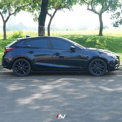 Jasa Wrapping Stiker Mazda 3 dengan Warna Metallic Blue Crystal Black | Fanchi