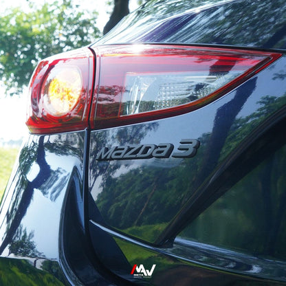 Jasa Wrapping Stiker Mazda 3 dengan Warna Metallic Blue Crystal Black | Fanchi