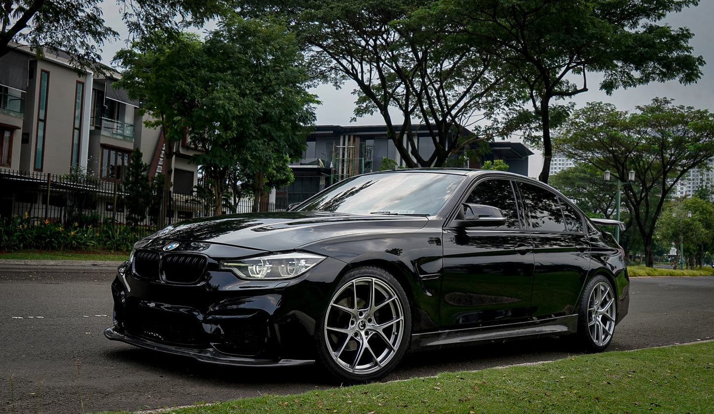 Wrapping Stiker Mobil Bmw