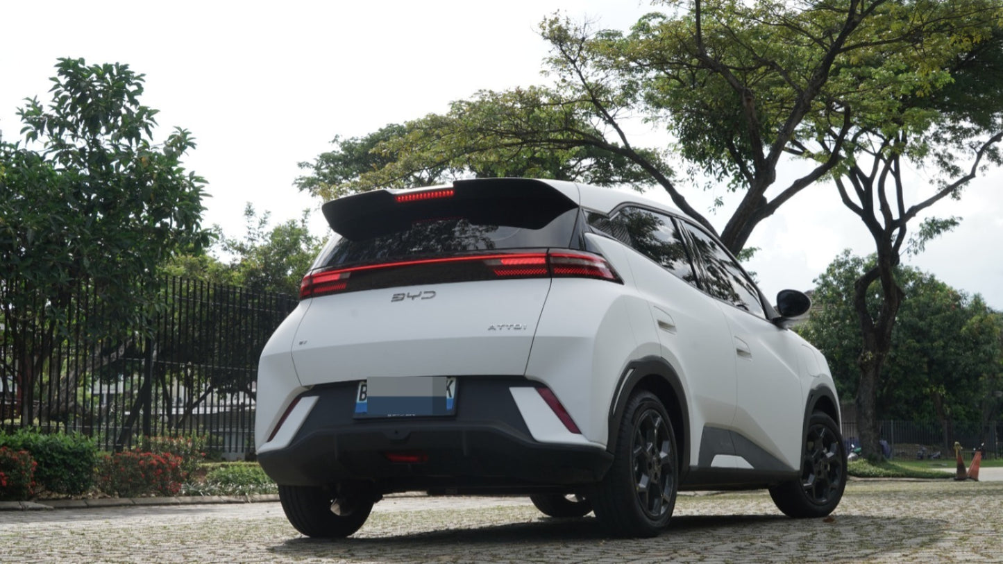 Wrapping BYD Atto 1 White Doff | Maxdecal 9600 PET Series Premium